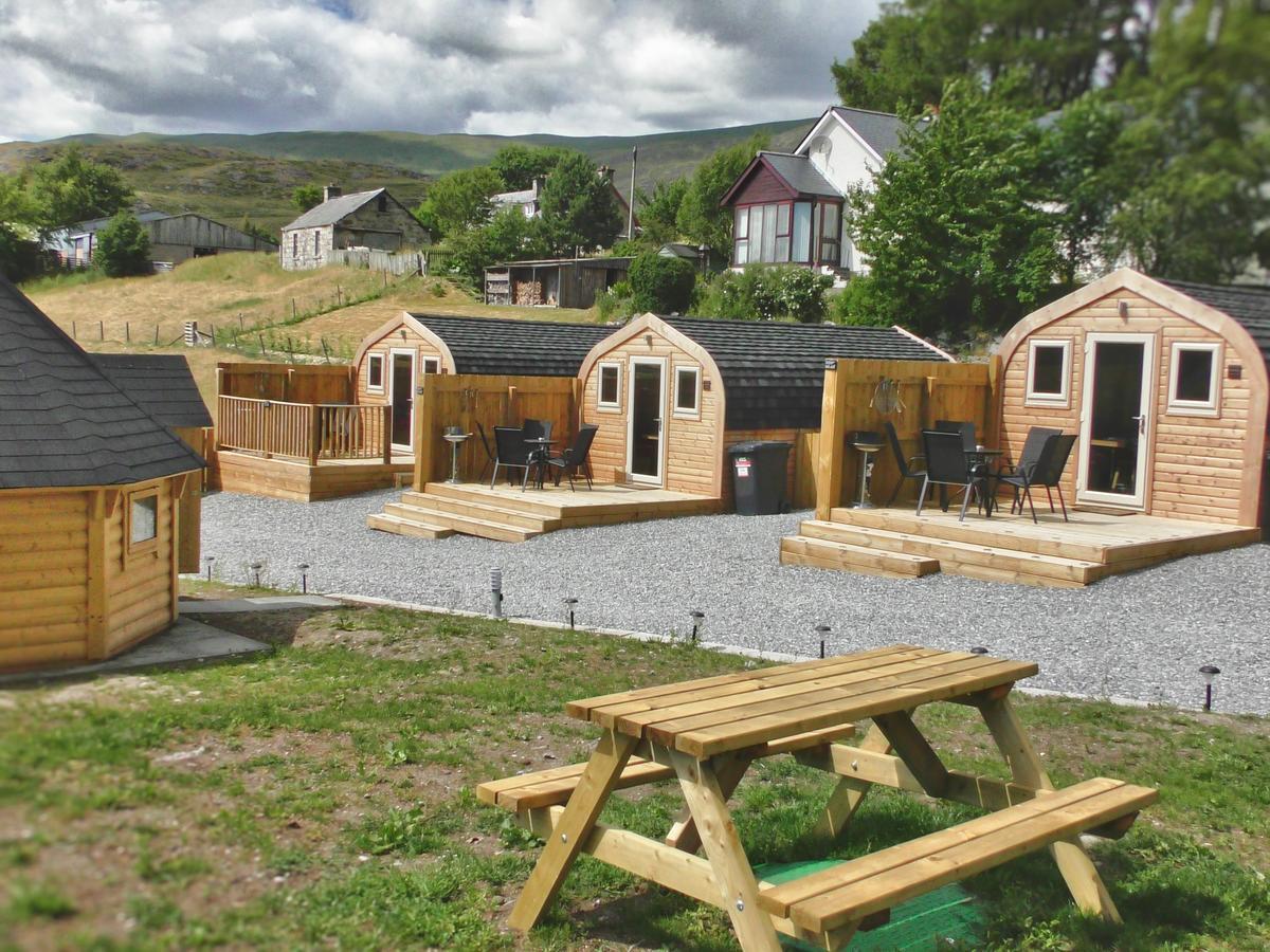 Family Garden Pod